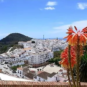 https://casa-del-sol-frigiliana.1costadelsol.com
