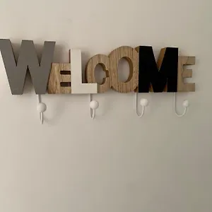 https://flat-in-girona-city-centre-5-mins-from-old-town-and.topcostabravahotels.com