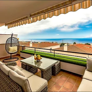 https://apartment-with-spectacular-view-in-puerto-santiago.in-canary-islands.com