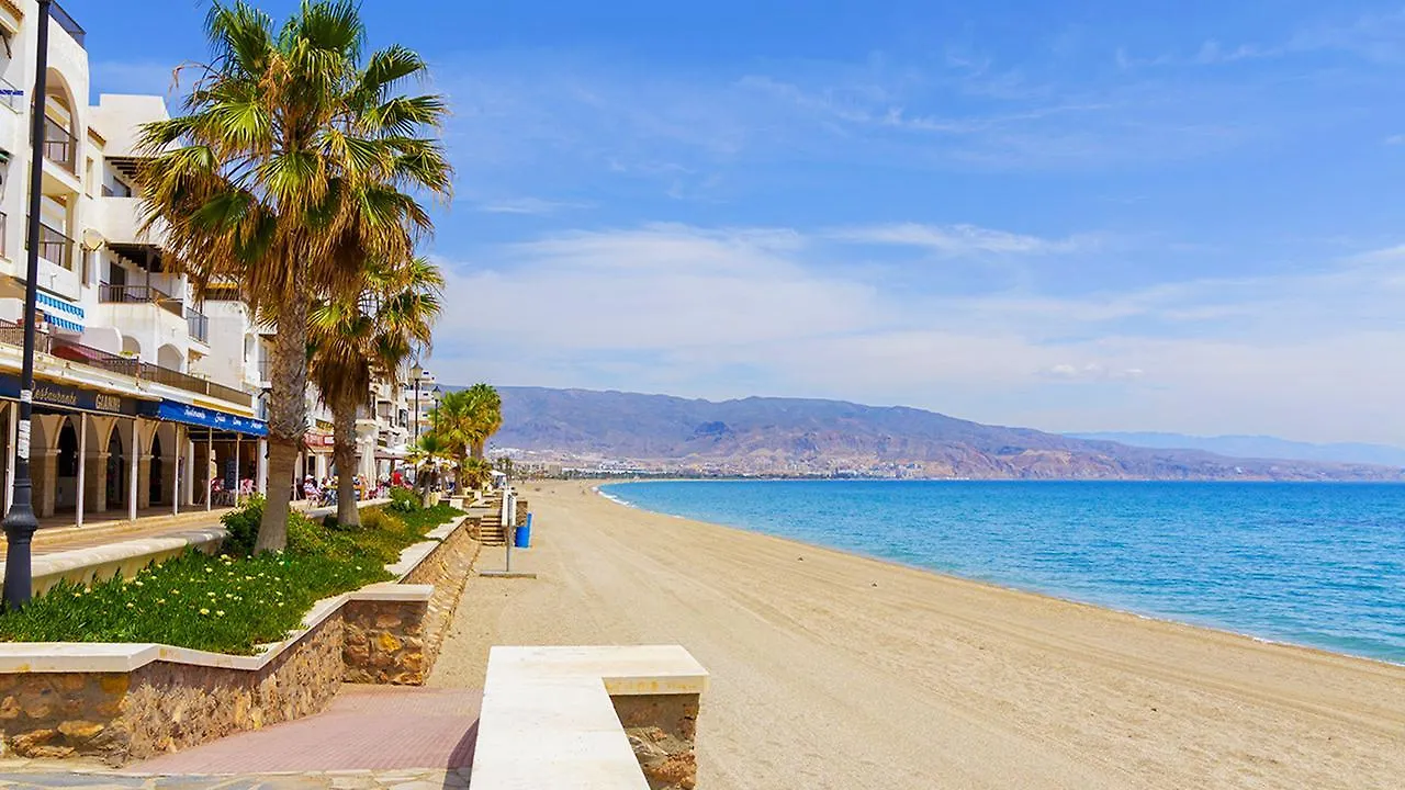 Expoholidays - Apartamentos Eucalipto Aguadulce   Aguadulce (Almeria)