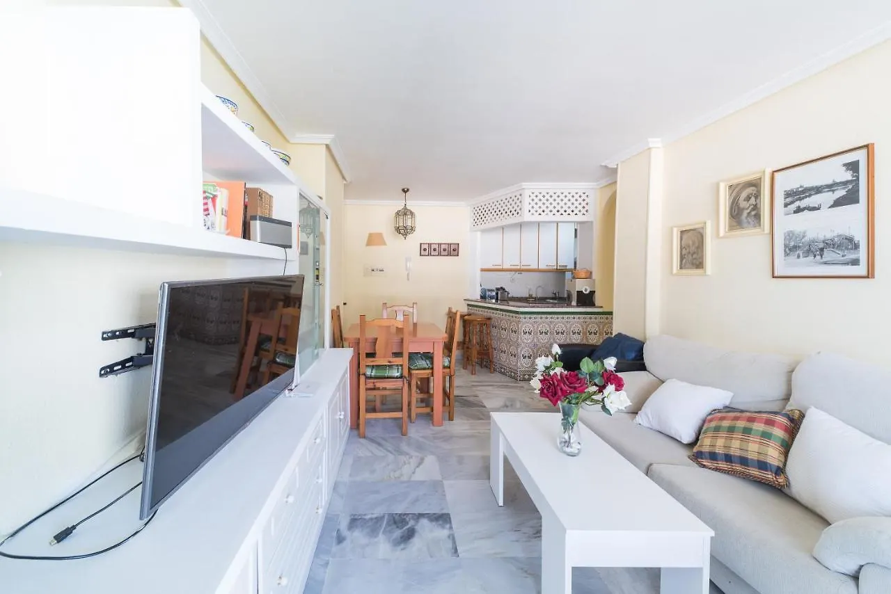 Expoholidays - Apartamentos Eucalipto Aguadulce  0*, Aguadulce (Almeria) España